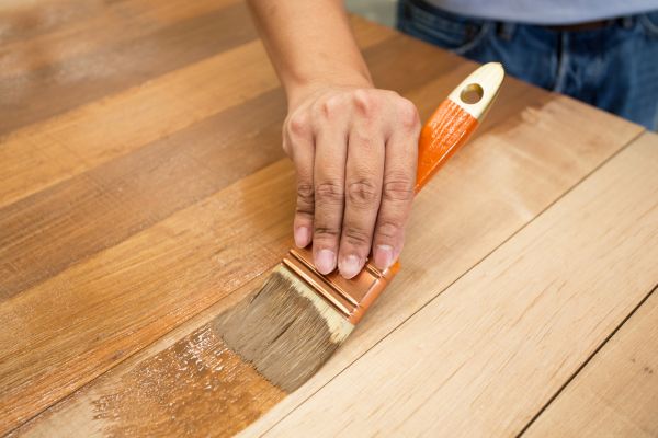 Table Staining Service
