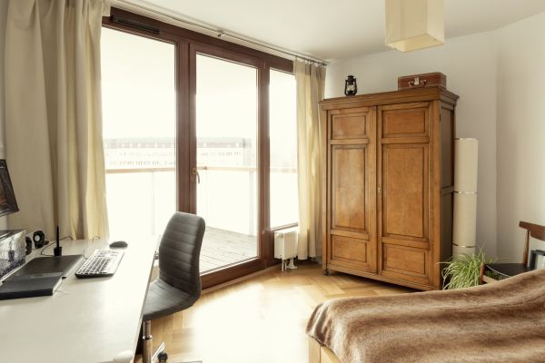Armoire Repair Service