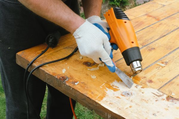 Varnish Stripping Service
