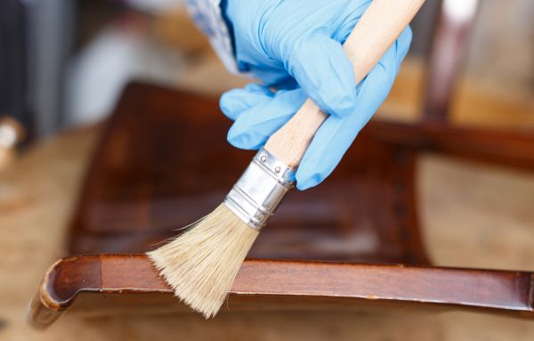 Furniture Varnishing Service